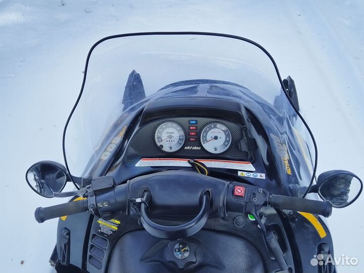 Продам снегоход BRP SKi Doo SKandic SUV