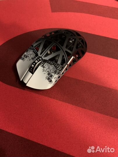 Wlmouse beast x fabulous