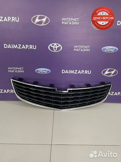 Решетка радиатора Chevrolet Cruze (2012-2016)