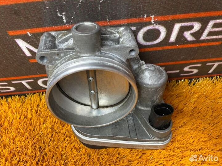 Дроссельная заслонка Bmw 6-Series E63 N62B44A 2003