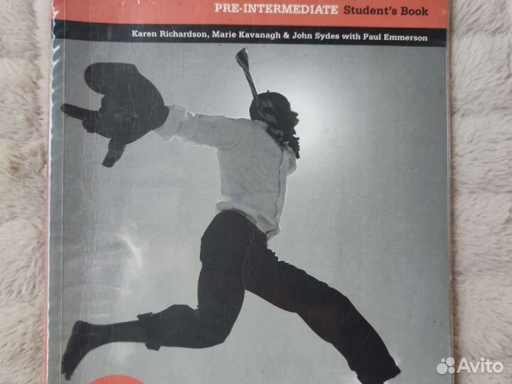 Учебник бизнес-английский The Business pre-int B1