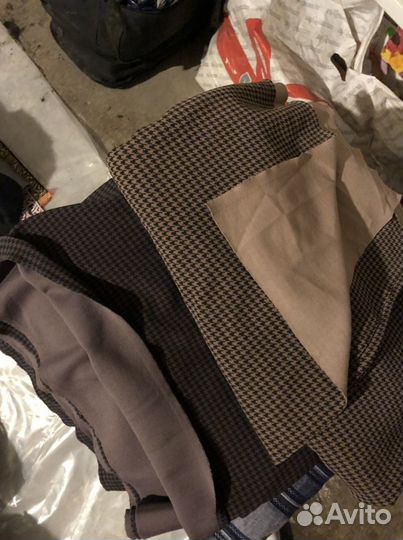 Ткани в ассортименте