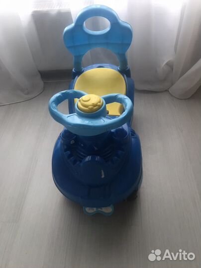 Детская машинка каталка