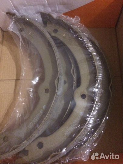 Тормозные колодки toyota land cruiser 200