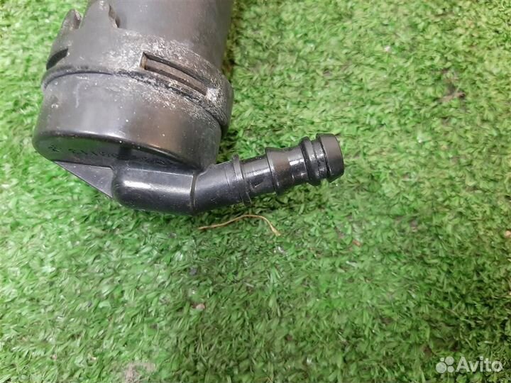 Форсунка омывателя фары правой Audi Q7 (4LB) 2007