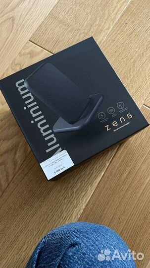 Беспроводная зарядка zens Aluminium Stand Fast