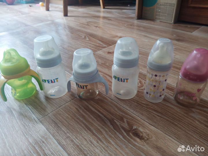 Бутылочки и поильник