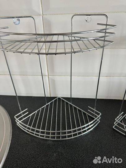 Полка в ванную угловая - 2 шт есть