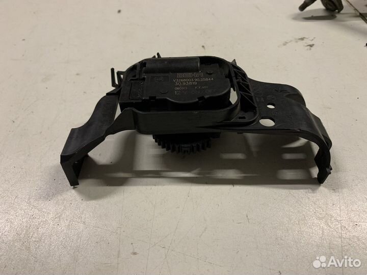 Моторчик заслонки печки VW Polo (Sed Rus)