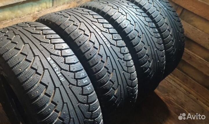 Nokian Tyres Hakkapeliitta 5 SUV 285/60 R18