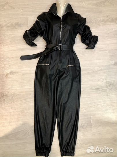 Кожаный комбинезон - М