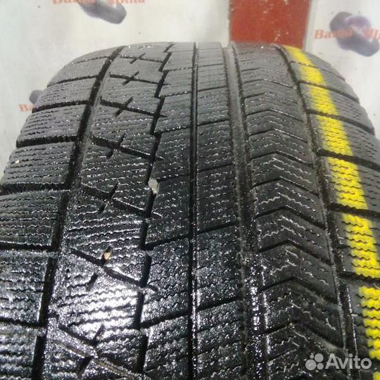 Bridgestone Blizzak VRX 235/55 R17