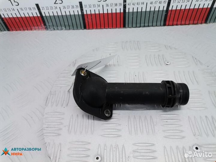 Корпус термостата Volkswagen Passat B3 1997