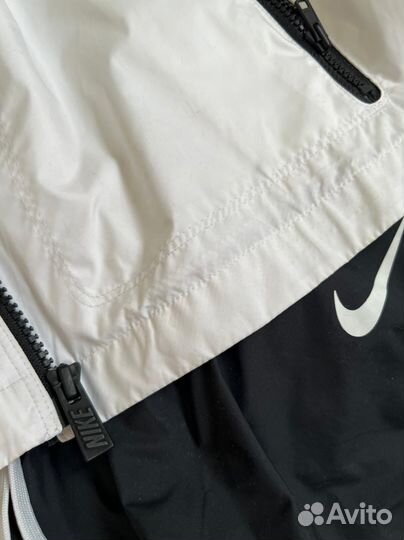 Спортивный костюм женский Nike