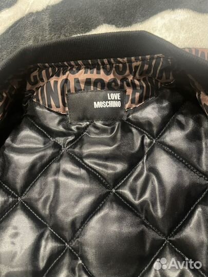 Куртка бомбер moschino