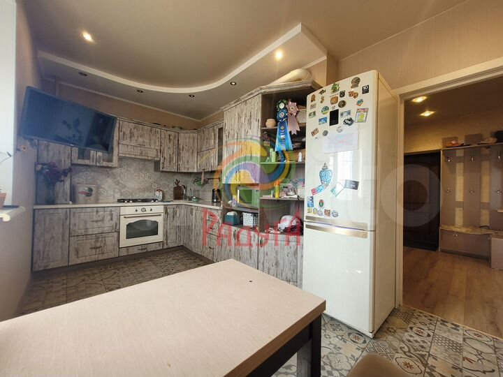 2-к. квартира, 69,8 м², 4/9 эт.