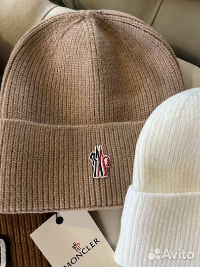 Шапка зимняя moncler moschino