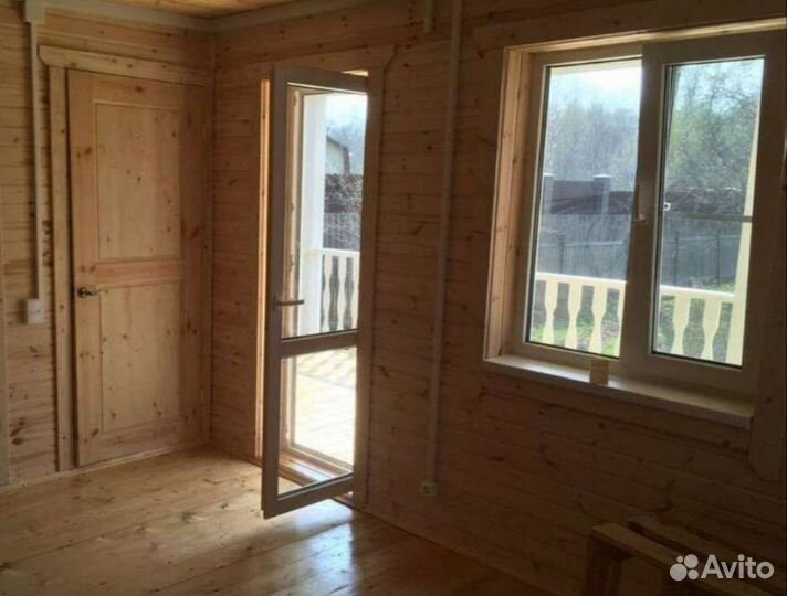 Бригада строителей