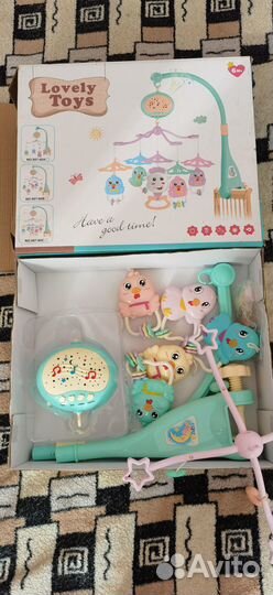 Мобиль на кроватку с проектором