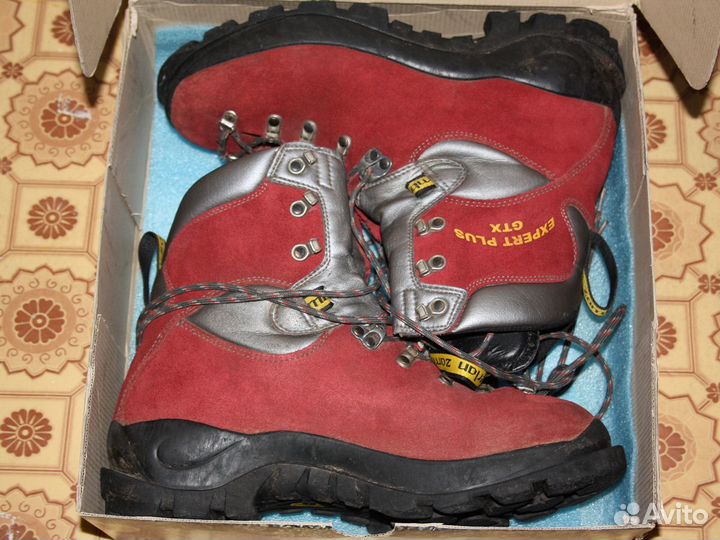 Ботинки для альпинизма и треккинга Zamberlan 4070