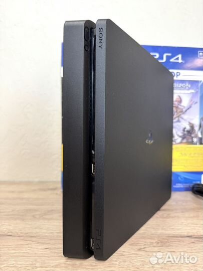 Sony ps4 slim 1tb по 10.50
