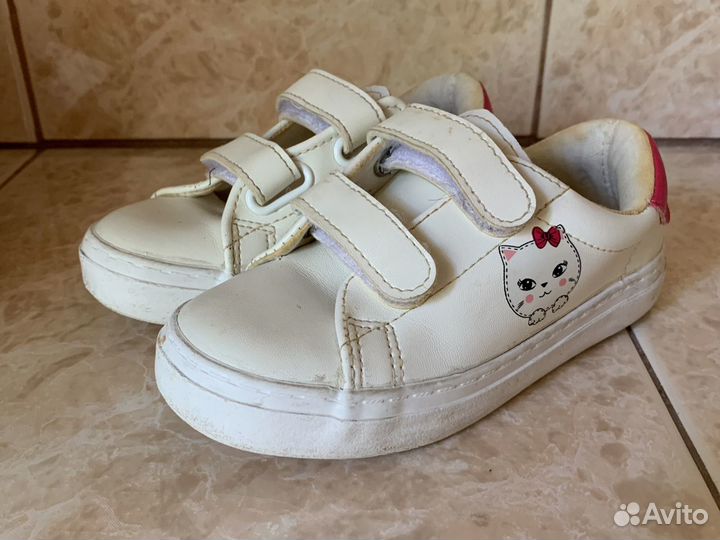 Обувь на девочку р. 25-26