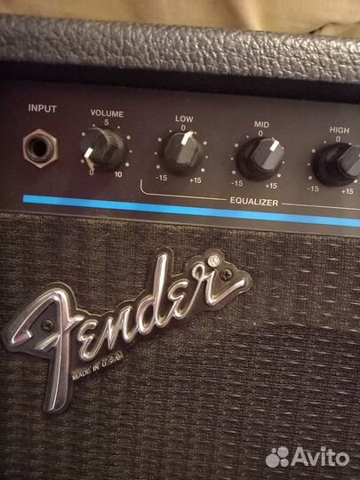 Fender Mexico Комбо усилитель для бас гитары