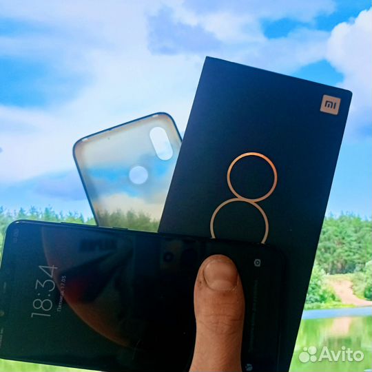 Xiaomi Mi 8, 6/128 ГБ