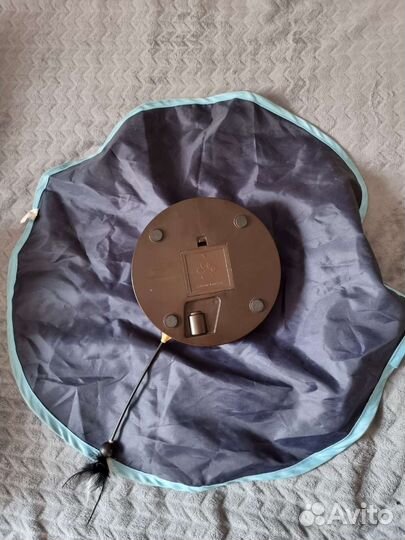 Домик с когтеточкой /электрическая игрушка