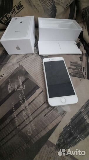 Телефон iPhone 8 256GB