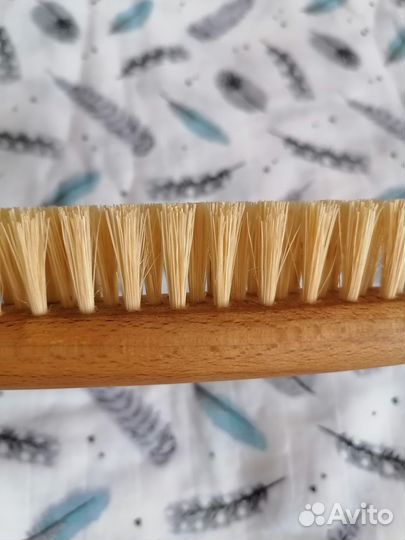 Плойка мини, длина 17 см, и щетка для волос