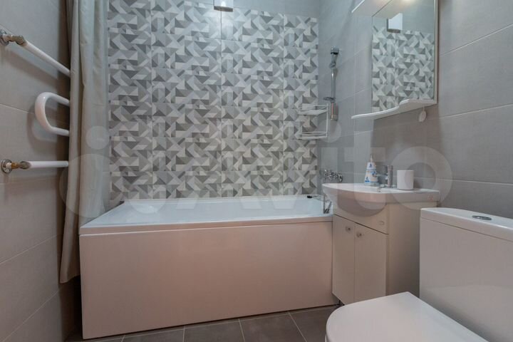 1-к. квартира, 37 м², 4/5 эт.