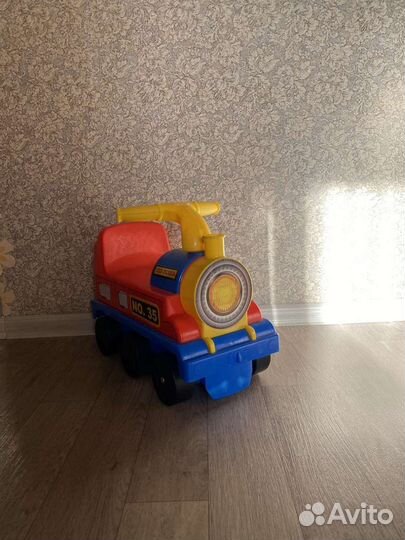 Детская машинка каталка