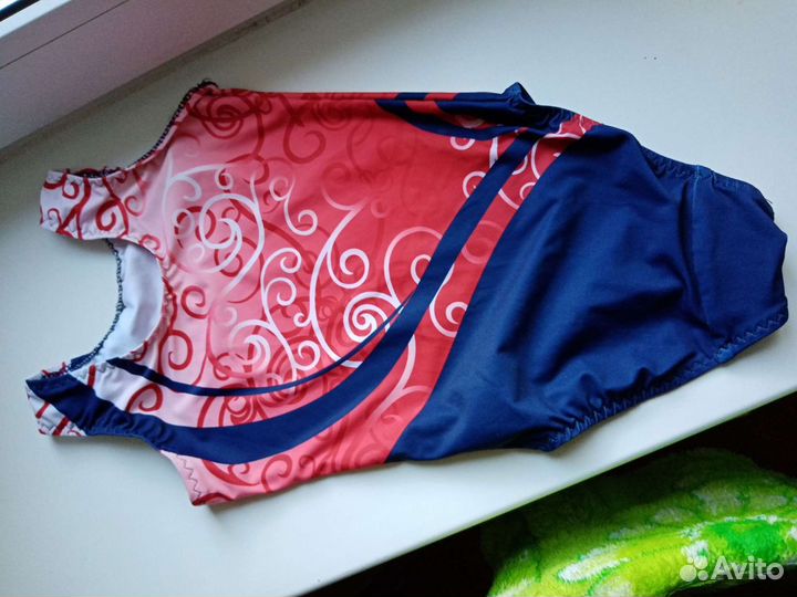Купальник для девочки 122 128 новый