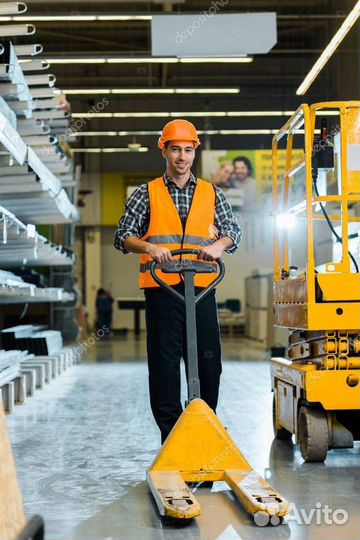 Комплектовщик Вахта в Москве Питание