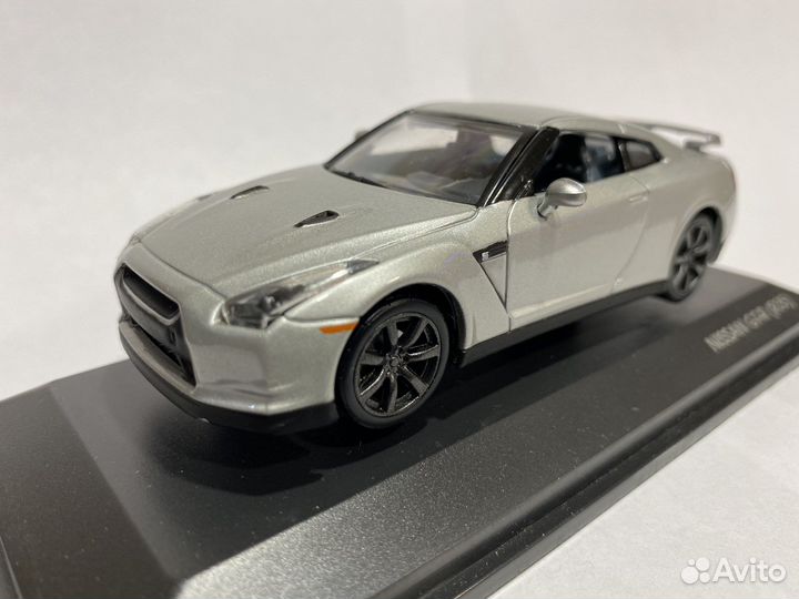 Nissan GT-R R35 1/43