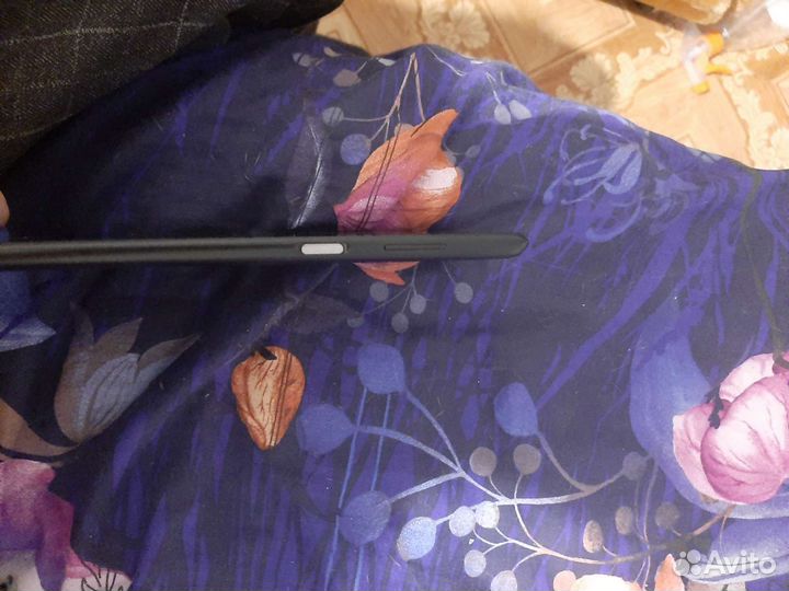 Планшет lenovo на запчасти