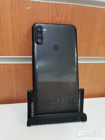 Смартфон Samsung Galaxy M11 2/32гб