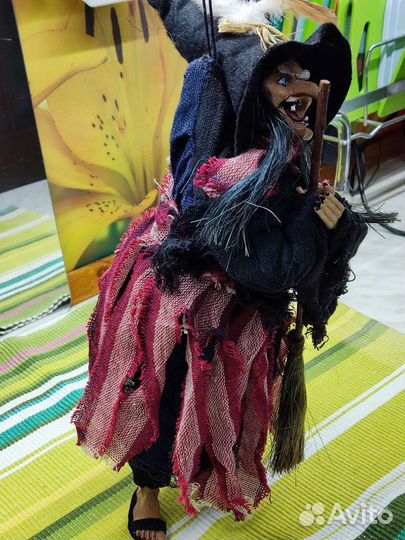 Сувенир (на батарейках)