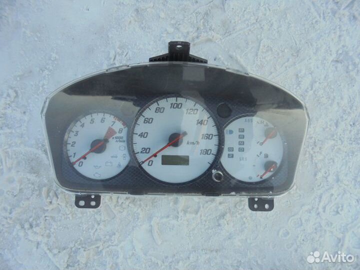 Щиток приборов Honda Stream RN1 D17A 2002/7