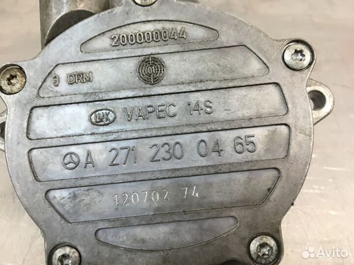 Насос вакуумный Mercedes C-Class W203 M271 1.8I