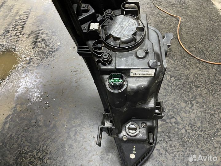 Фара левая Hyundai Solaris