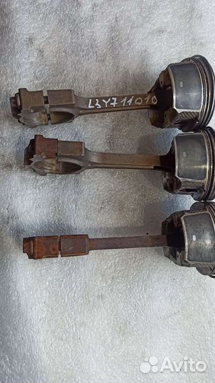 Поршень шатун Mazda L3-VE