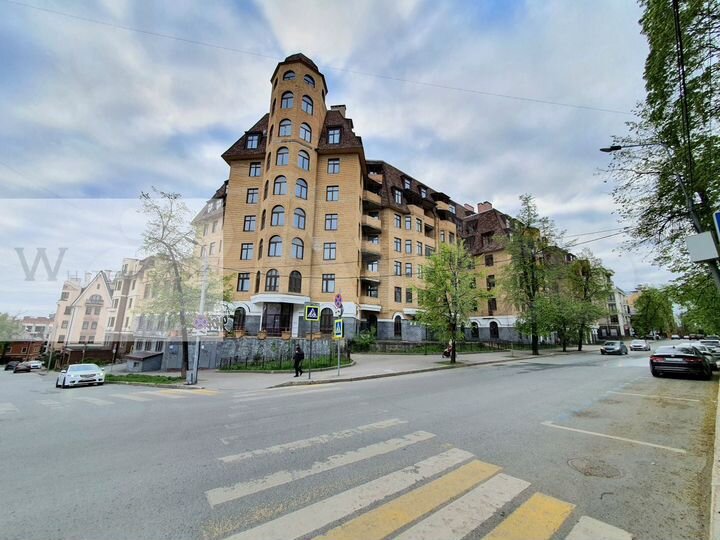 Коммерческое, центр Казани на 1 линии 1 этаж