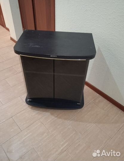 Продам тумбу