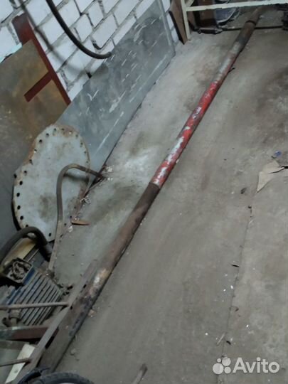 Продам гребной вал для катера Адмиралтеец