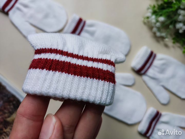 Новые варежки белые для фотосессии 3 пары