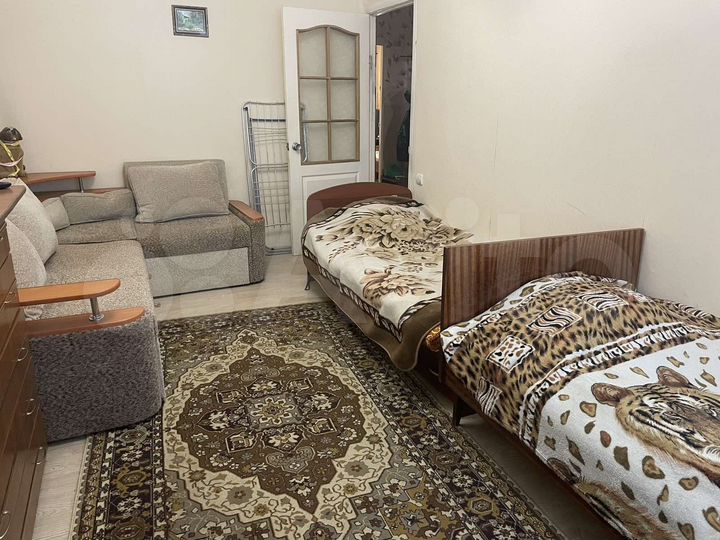 2-к. квартира, 42 м², 1/5 эт.