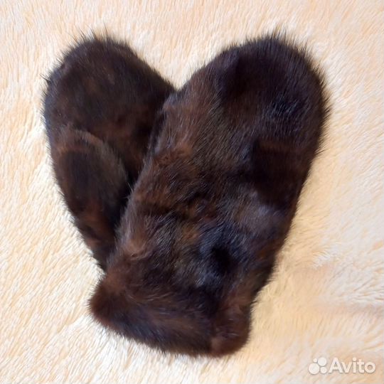 Варежки женские норковые