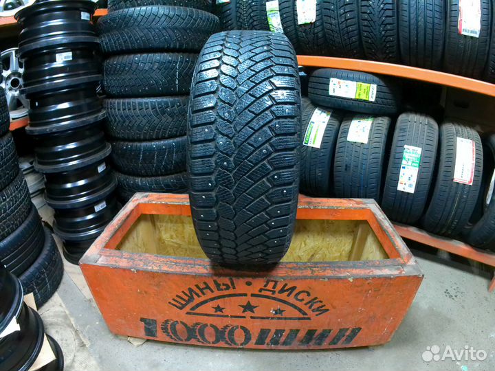 Gislaved Nord Frost 200 225/55 R18